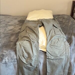 H&M Men's Olive Cargo Pants